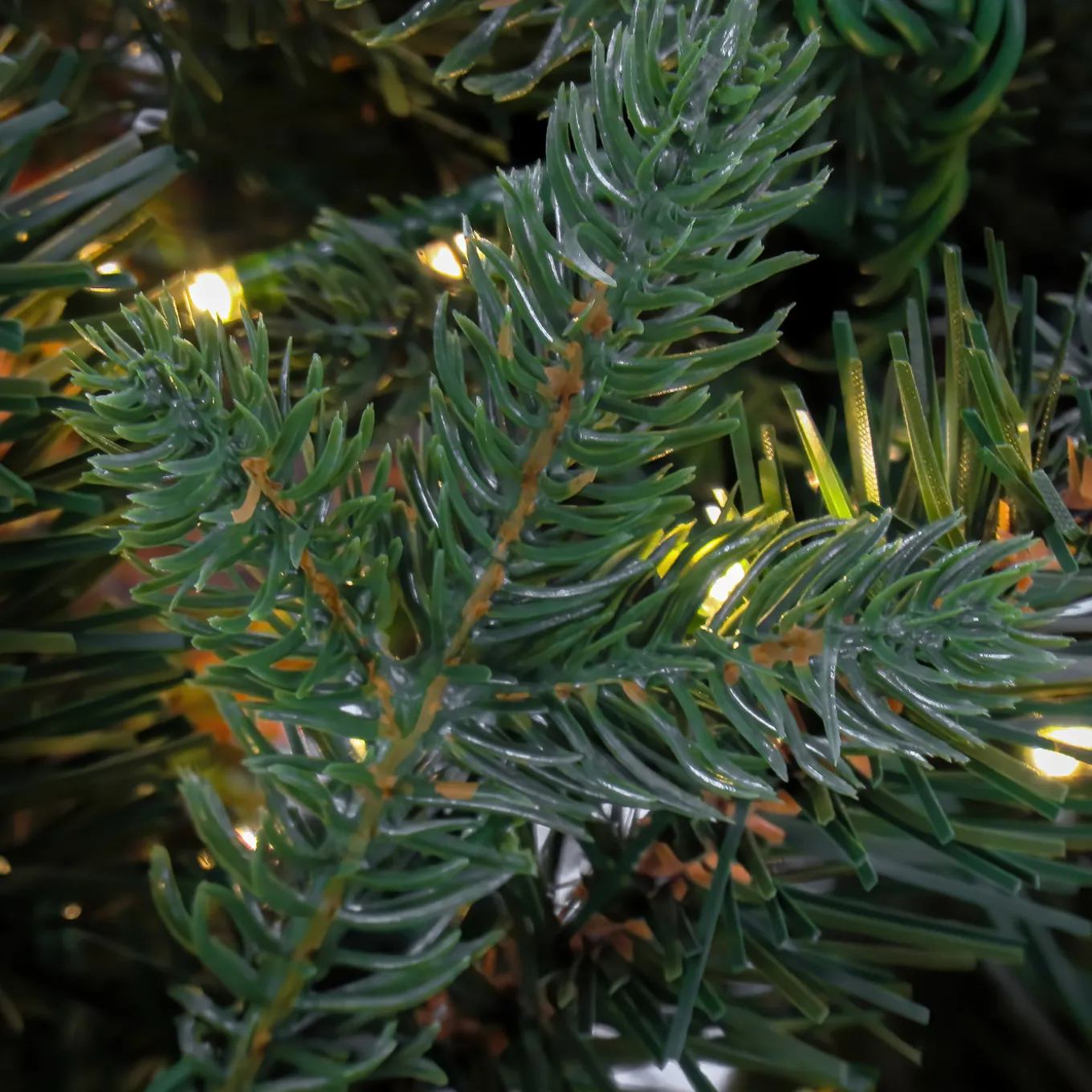 10 ft. Pre-Lit Aspen Pine Hinged Tree with Warm White LED Light