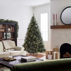 7.5 ft. Pre-Lit Carolina Pine Tree with 750 Clear Lights