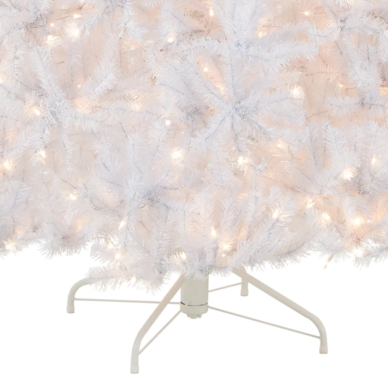 9 ft. Pre-Lit North Valley Spruce White Tree with Clear Lights