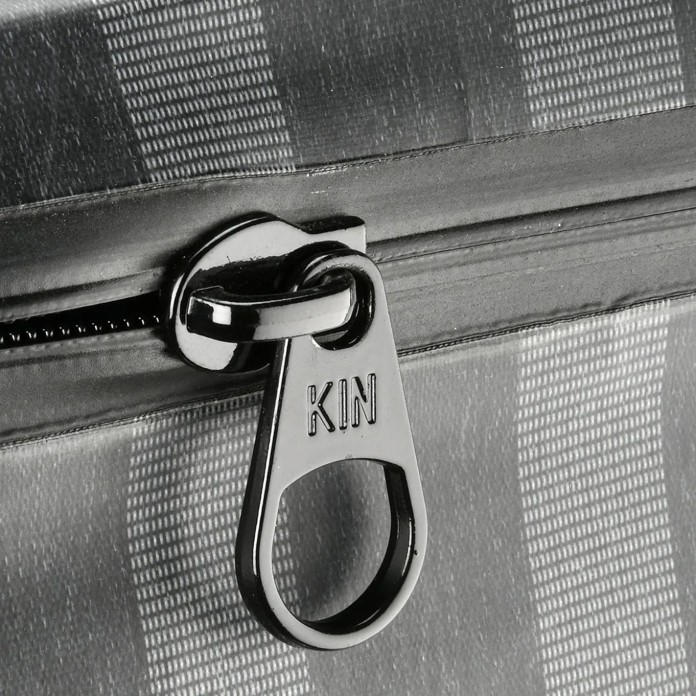 11 in. Easy Tote Soft Cooler Gray Striped