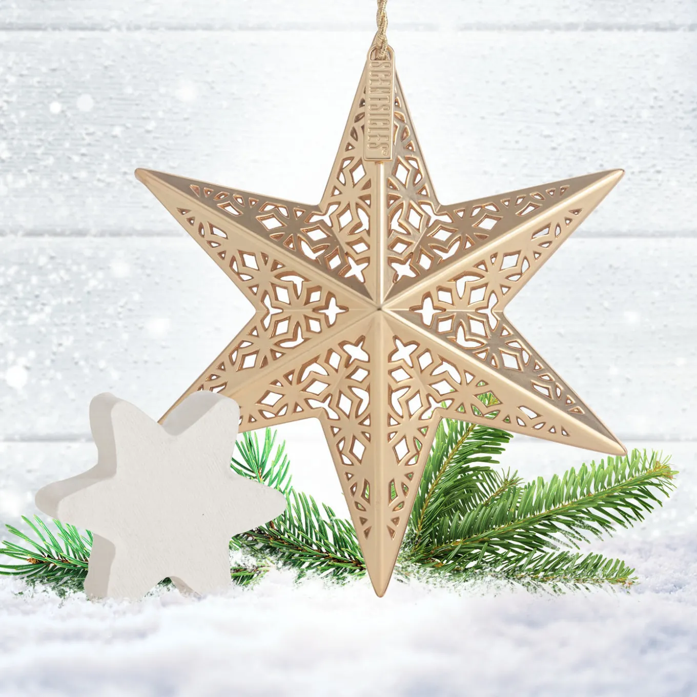 Scentsicles Decorative Ornament, Metal Gold Star, White Winter Fir with Refill